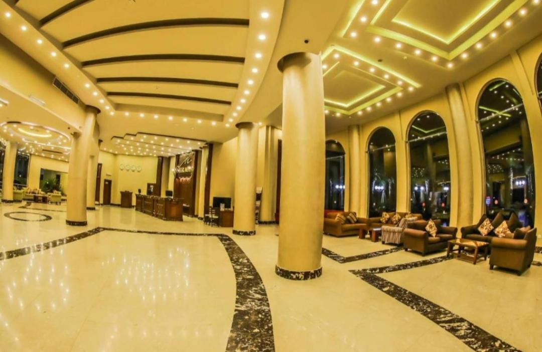 Lillyland Mirage Bay & Aqua Park 4*