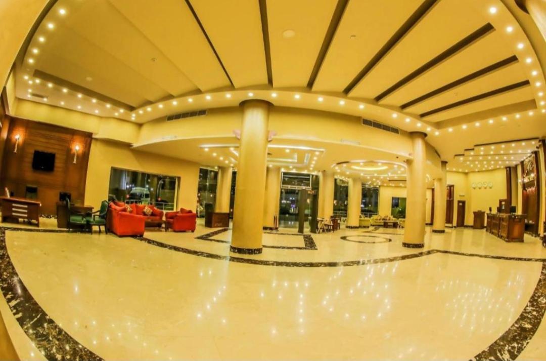 Lillyland Mirage Bay & Aqua Park Hotel 4*